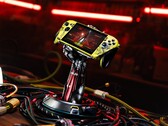 L'Asus ROG Xbox Ally X sur le thème de Cyberpunk 2077 a été réalisée par AK Mod.