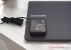 Asus ExpertBook B1 avec alimentation