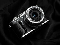 OM System lancera prochainement un nouvel appareil photo de la série Pen.