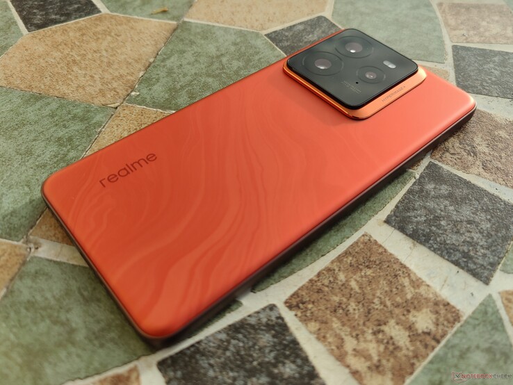 Smartphone de test Realme GT7 Pro (Image source : Marcus Herbrich)
